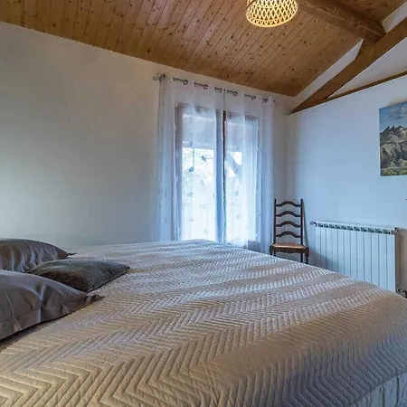 בית נופש La Ferme Des Hautins Rieucaze